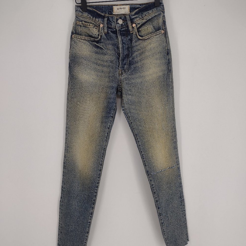 NWOT We The Free High Rise Raw Hem Distressed Button Fly Denim Blue Jeans
